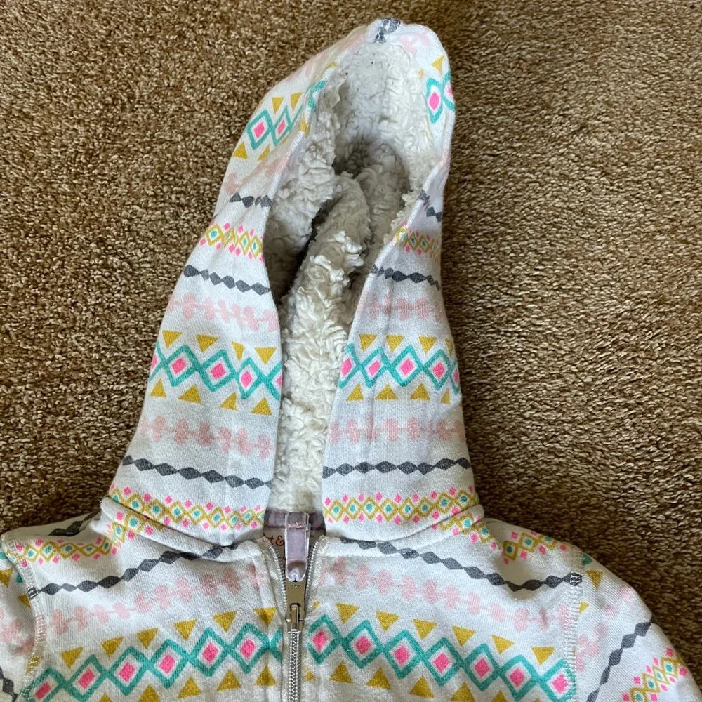 Cat & Jack hooded sweat suit 4-6